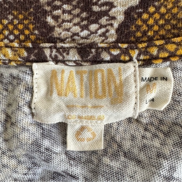 Nation LTD python snake print V-neck t-shirt top size medium - Picture 4 of 5